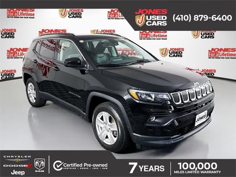 Used 2022 Jeep Compass Latitude w/ Sun and Sound Group AWD/4WD image 1