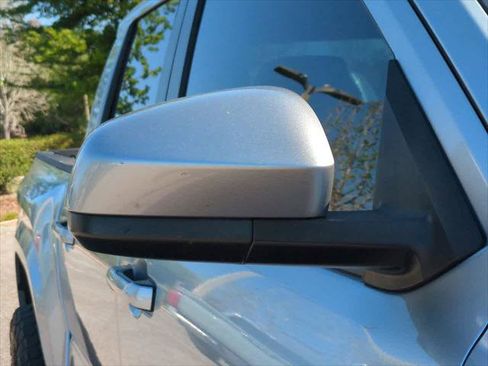 Certified 2024 Toyota Tacoma SR5 image 12