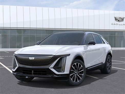 New 2026 Cadillac Lyriq Sport image 6