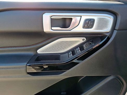 Used 2022 Ford Explorer ST w/ Equipment Group 401A image 15