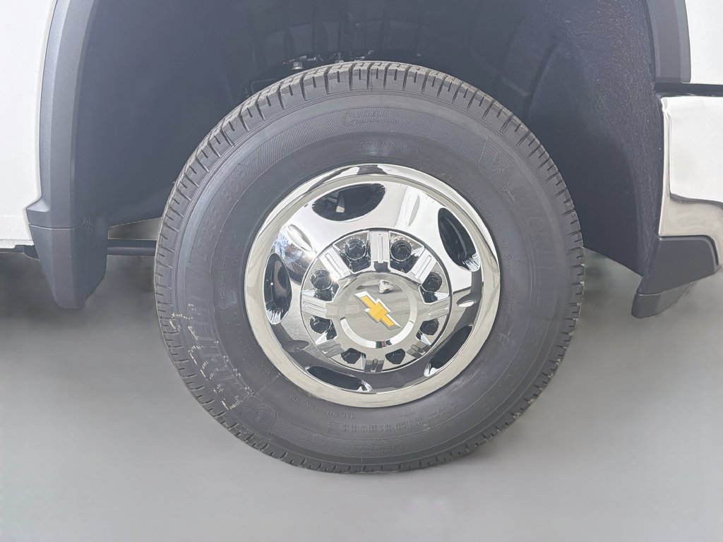 New 2026 Chevrolet Silverado 3500 LT AWD/4WD image 26
