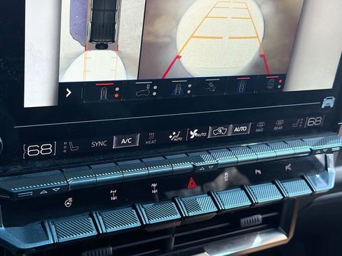 Used 2024 GMC Hummer EV 3X w/ Omega Edition image 34