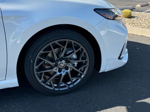 New 2026 Toyota Camry Hybrid image 7