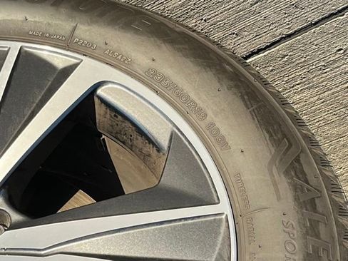 Used 2024 Lexus RX 350 Premium w/ Cold Area Package image 7