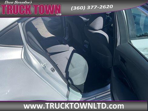 Used 2023 Toyota Corolla LE FWD image 13