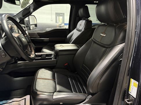 Used 2024 Ford F250 Platinum image 12