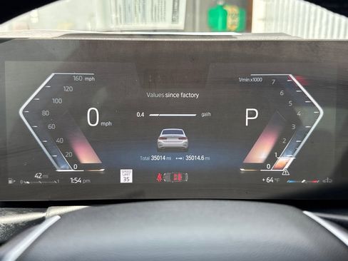 Used 2023 BMW 330i Sedan w/ Premium Package image 56