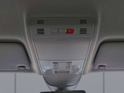 Certified 2026 Volkswagen Taos SE FWD image 25