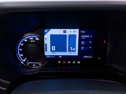 Used 2023 Ford Bronco Badlands image 32