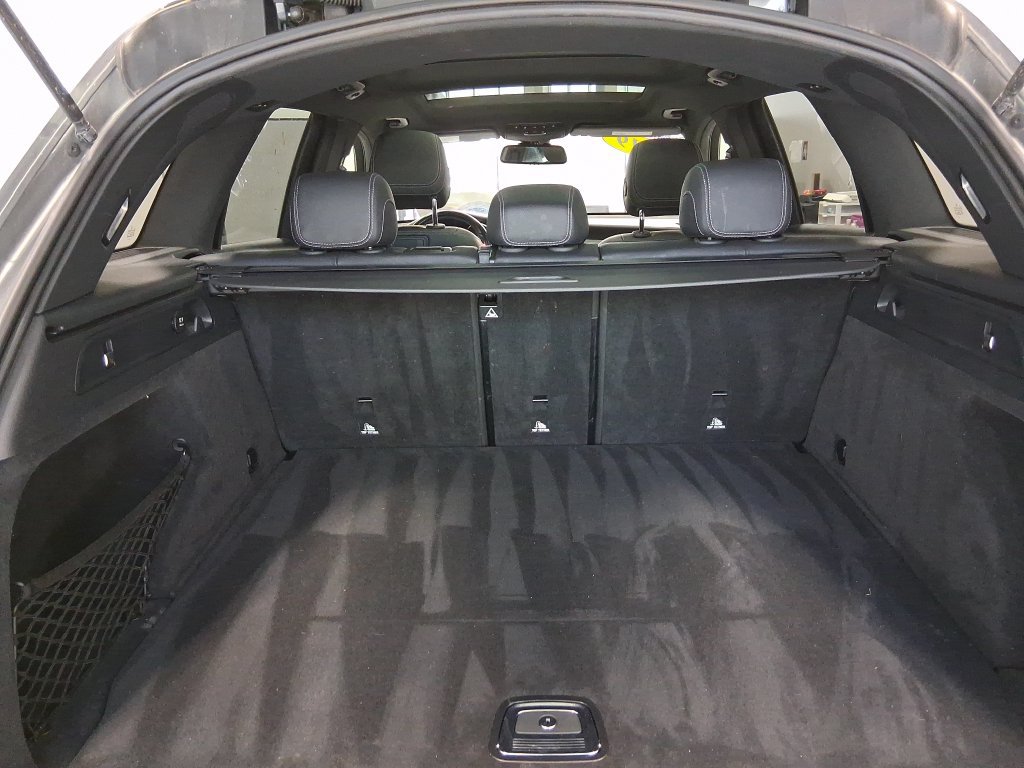 Used 2019 Mercedes-Benz GLC 300 image 25