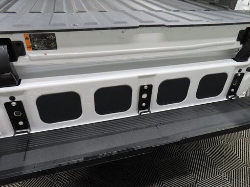 Used 2023 GMC Sierra 1500 SLT w/ SLT Premium Plus Package image 42