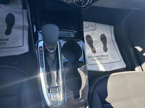 New 2026 Chevrolet Trax ACTIV w/ Sunroof Package image 18