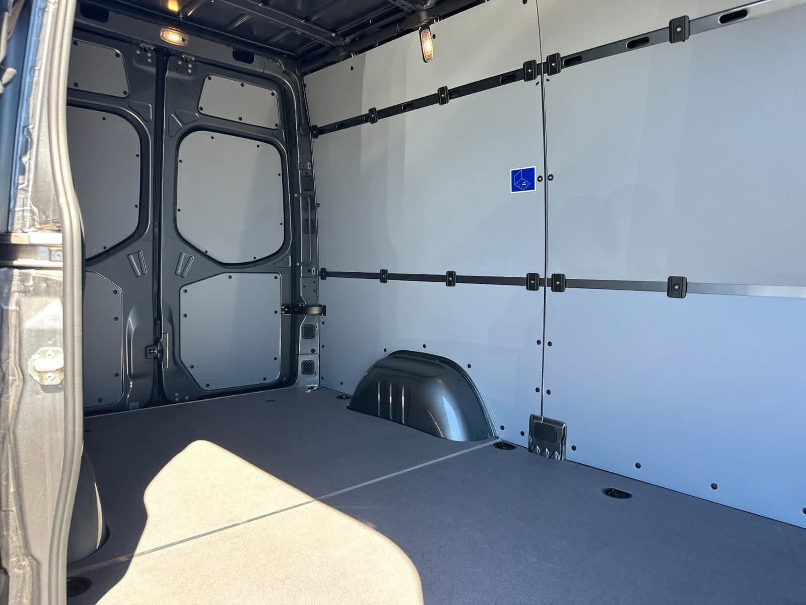 New 2025 Mercedes-Benz Sprinter 2500 image 15