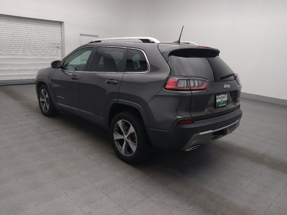 Used 2019 Jeep Cherokee Limited w/ Trailer Tow Group FWD image 3