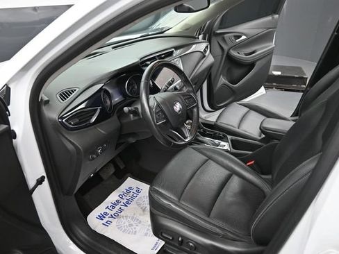 Used 2021 Buick Encore GX Essence w/ Experience Buick Package FWD image 17