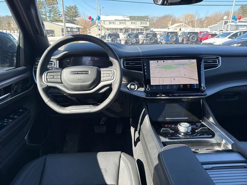 New 2026 Jeep Grand Wagoneer Limited image 23