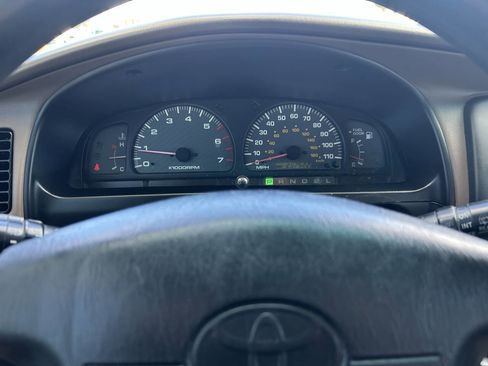 Used 2000 Toyota 4Runner SR5 image 26