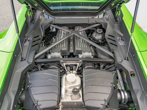 Used 2024 Lamborghini Huracan Tecnica RWD image 9