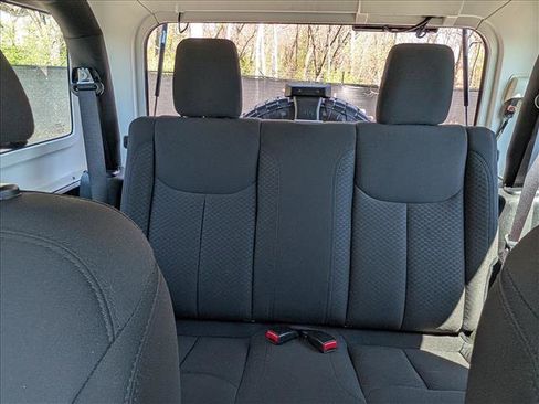 Used 2017 Jeep Wrangler Sport S w/ Quick Order Package 24S image 16