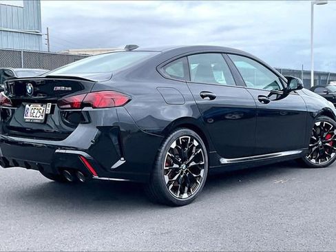 Used 2025 BMW M235i xDrive w/ Technology Package AWD/4WD image 2