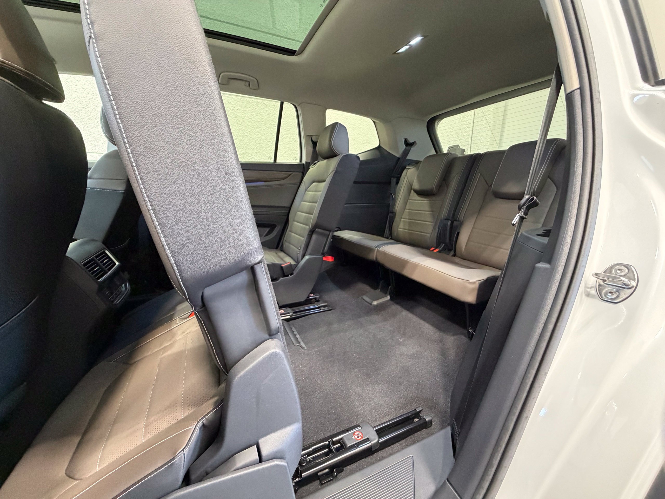 New 2026 Volkswagen Atlas SEL AWD/4WD image 23