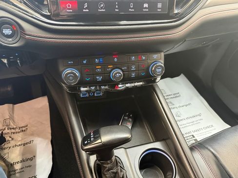 Used 2024 Dodge Durango GT image 15