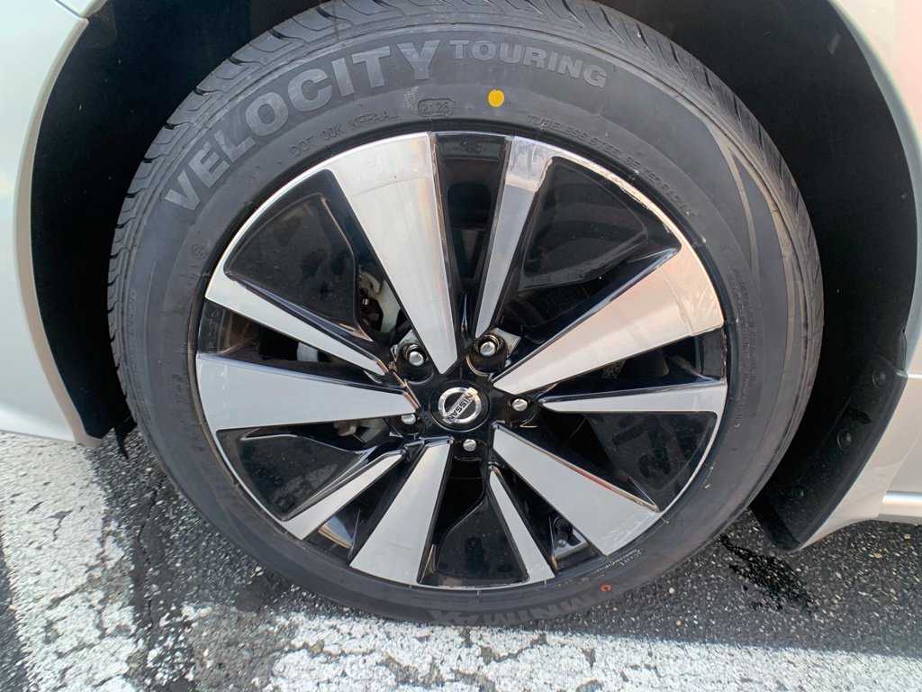 Certified 2021 Nissan Altima 2.5 SV w/ SV Premium Package FWD image 36