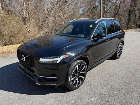 Used 2019 Volvo XC90 T6 Momentum w/ Protection Package Premier image 2