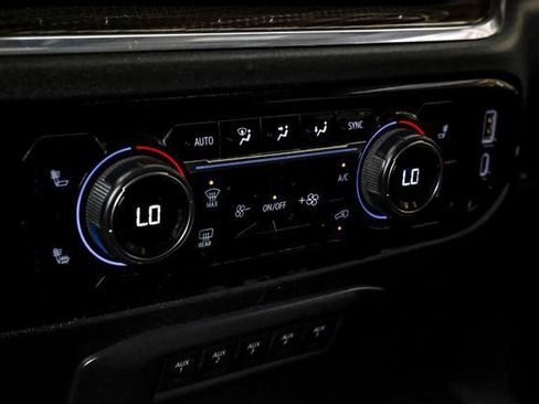 Used 2024 Chevrolet Silverado 2500 LT w/ Convenience Package image 20