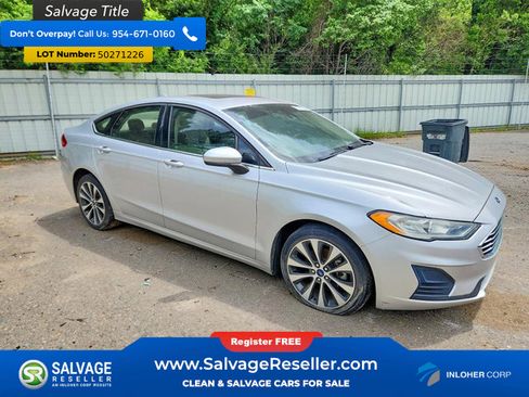 Used 2019 Ford Fusion SE image 5