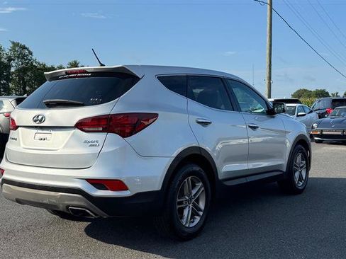 Used 2018 Hyundai Santa Fe Sport AWD/4WD image 9