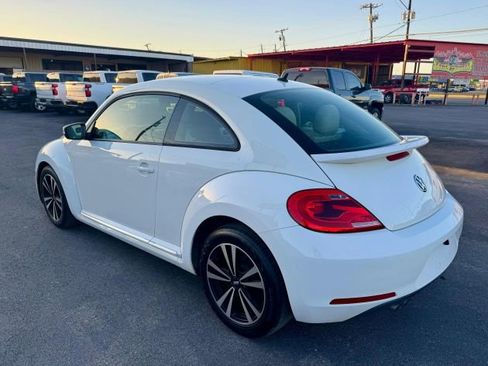 Used 2013 Volkswagen Beetle 2.5 image 12