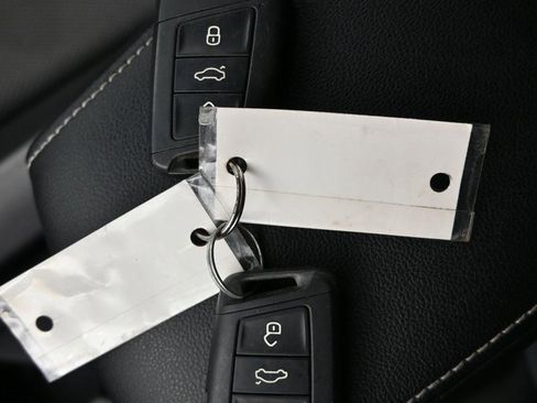 Used 2022 Volkswagen Taos S w/ IQ Drive S Package image 11