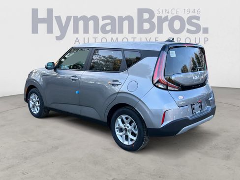 New 2025 Kia Soul LX image 6