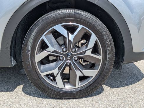 Used 2020 Kia Sportage EX FWD image 12
