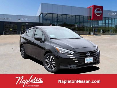 New 2025 Nissan Versa SV w/ Trunk Package