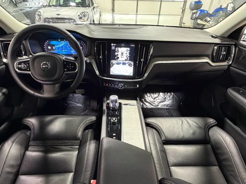 Used 2025 Volvo V60 B5 Cross Country Ultra w/ Protection Package Premier AWD/4WD image 2