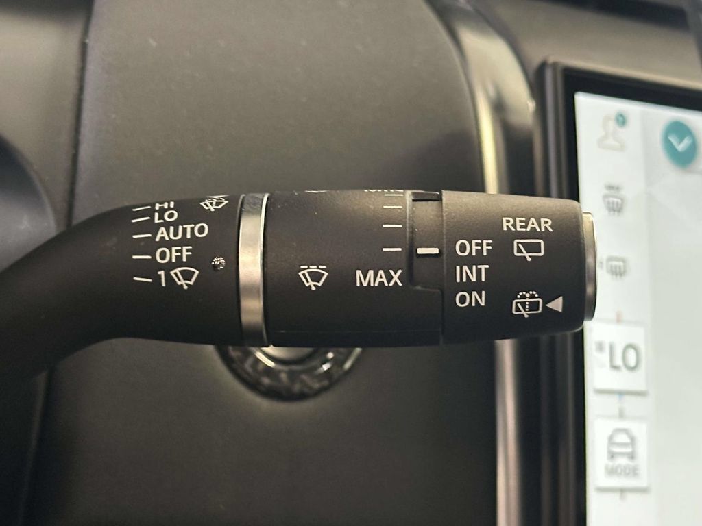 Used 2025 Land Rover Discovery Sport S AWD/4WD image 27