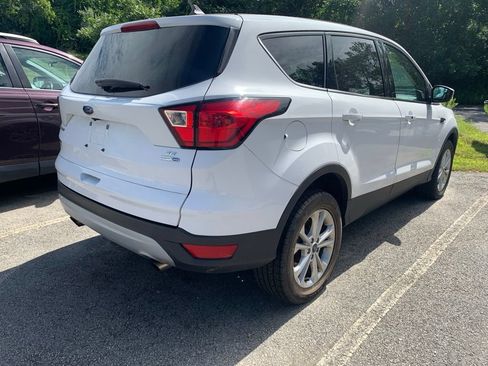 Used 2019 Ford Escape SE AWD/4WD image 3