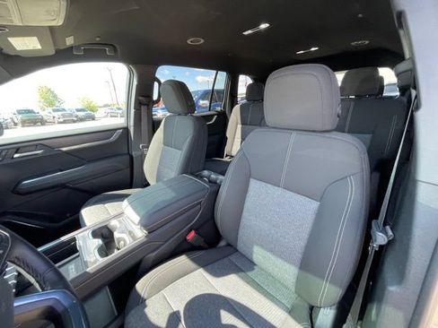 Certified 2026 GMC Acadia Elevation w/ LPO, Floor Liner Package FWD image 17
