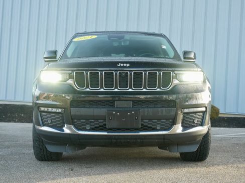 Used 2021 Jeep Grand Cherokee L Limited w/ Luxury Tech Group II image 3