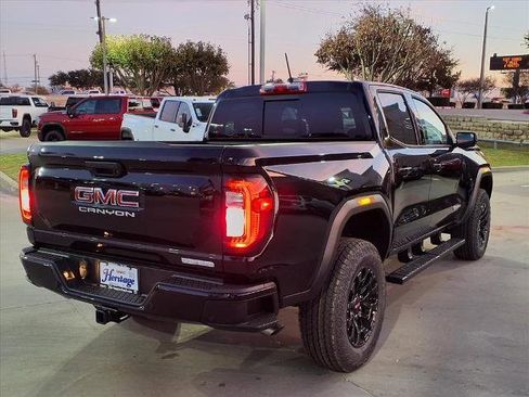 New 2026 GMC Canyon Elevation w/ Convenience Package image 3
