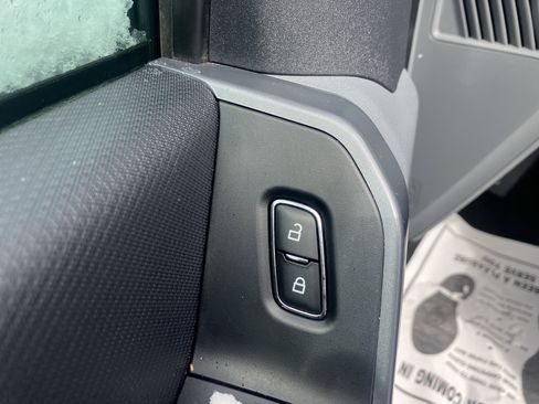 Used 2021 Ford F150 XLT w/ Trailer Tow Package image 14