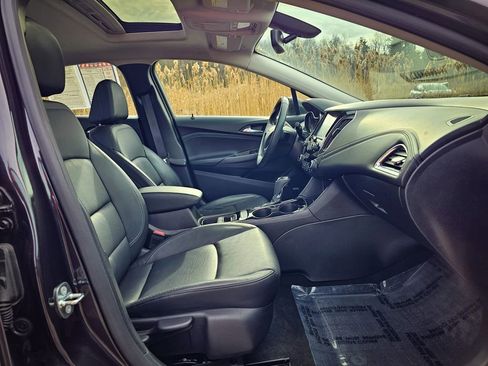 Used 2016 Chevrolet Cruze Premier image 39