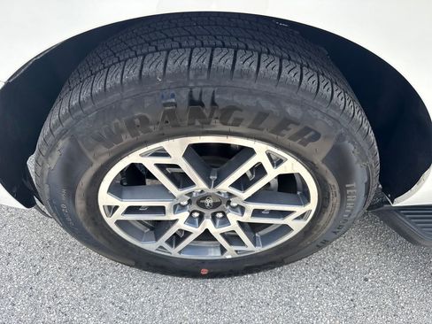 Certified 2025 Ford Expedition Max Active image 13