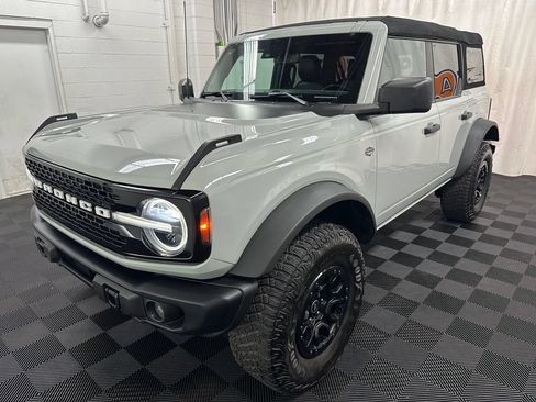 Used 2023 Ford Bronco Wildtrak AWD/4WD image 4
