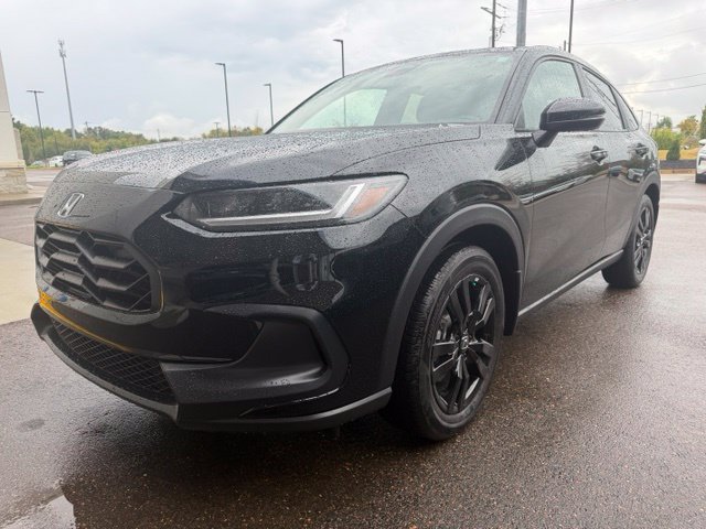 Certified 2026 Honda HR-V Sport image 3