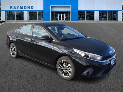 Used 2023 Kia Forte LXS w/ LXS Technology Package