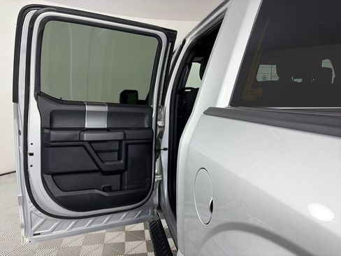 Used 2016 Ford F150 XLT w/ Equipment Group 302A Luxury image 12