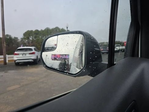 Used 2019 Ford Transit Connect XL image 18